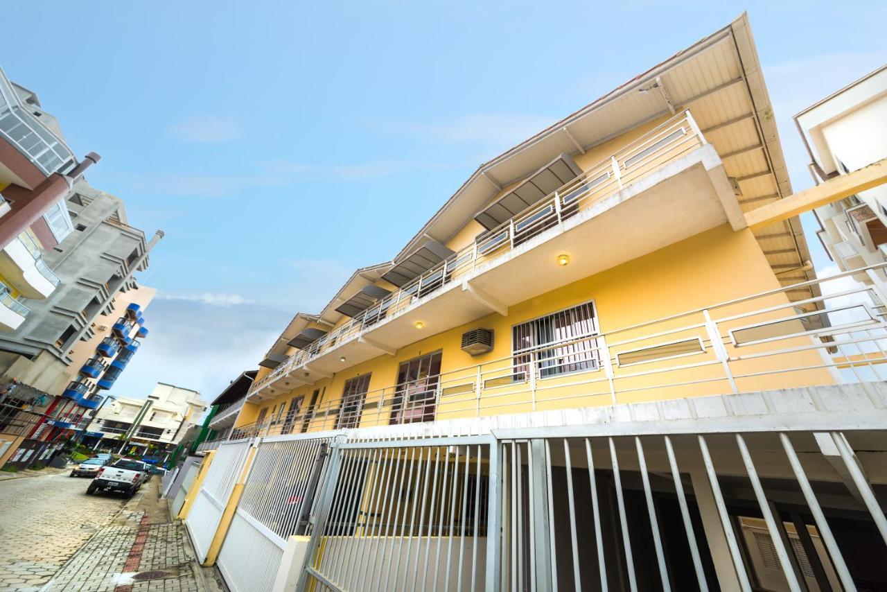 Apartament Residencial Kelly Cristina Bombinhas Zewnętrze zdjęcie